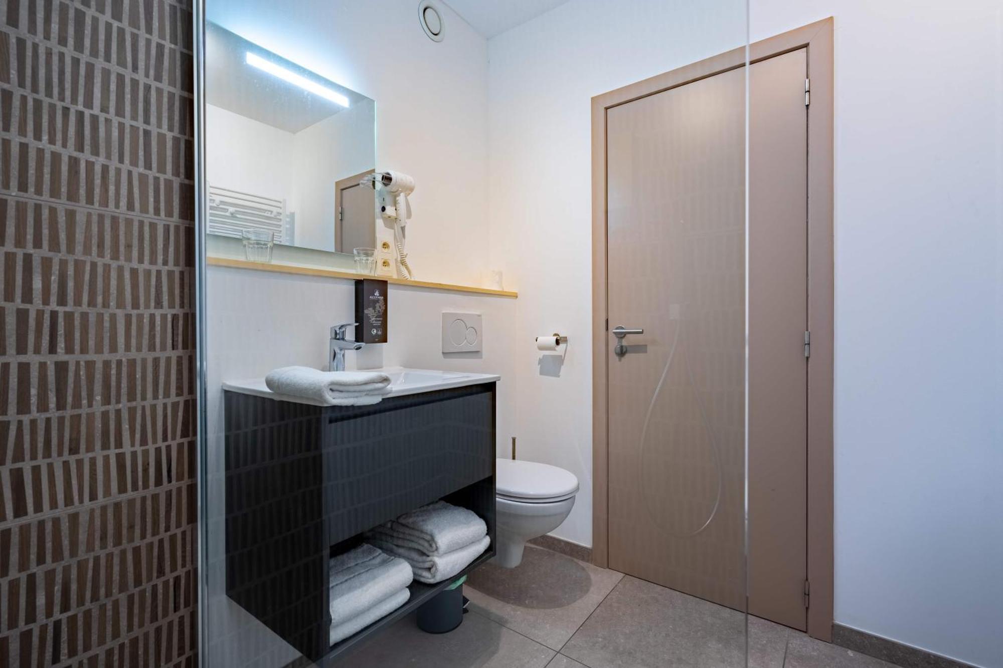 Appart Hotel En Ville Bastogne Ngoại thất bức ảnh